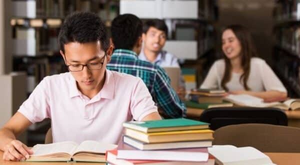 UST Spring 2026 Postgraduate Scholarship